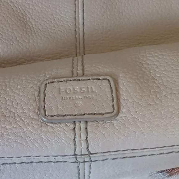 Fossil Grey Leather Shoulder Bag With Detachable Crossbody Strap - Picture 5 of 9